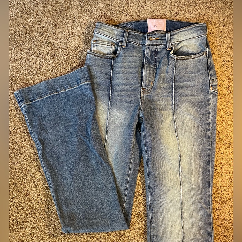 Venus Flares / Eclipse Wash